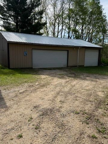 6572 Cottonwood Avenue, Big Rapids, MI 49307