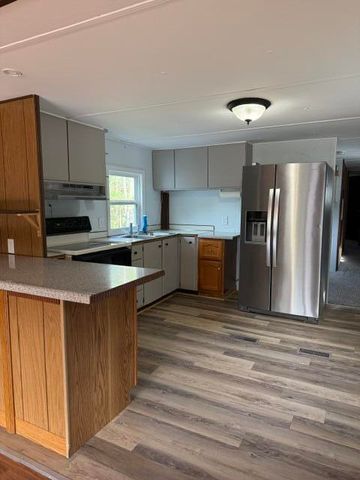 6572 Cottonwood Avenue, Big Rapids, MI 49307
