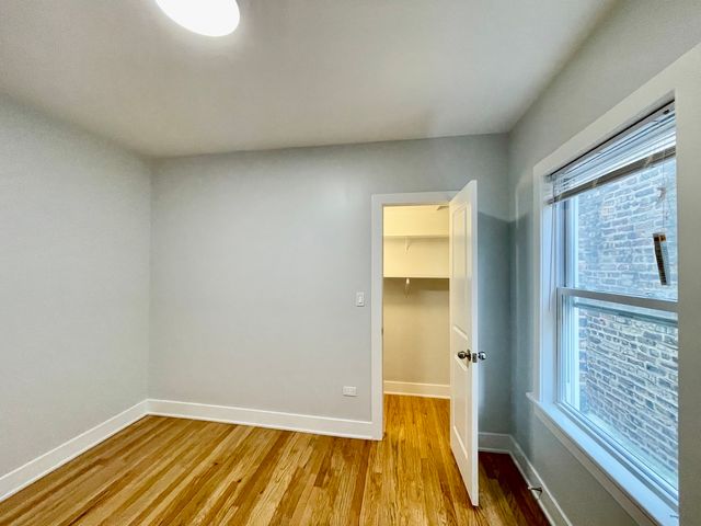 4853 W Augusta Boulevard 2, Chicago, IL 60651