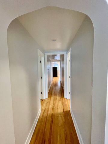 4853 W Augusta Boulevard 2, Chicago, IL 60651