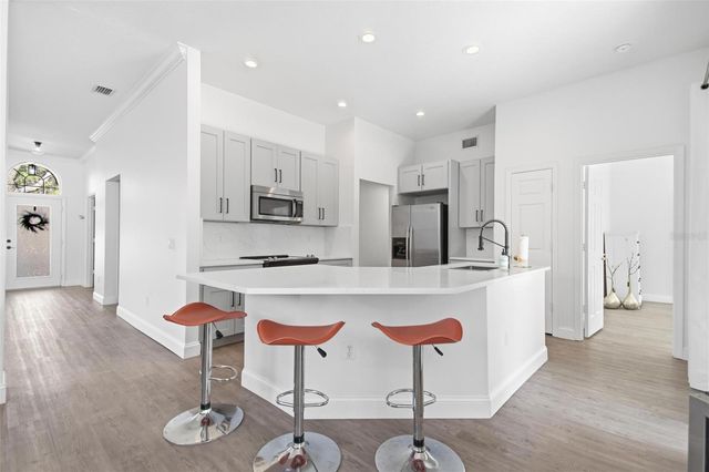 9 SAINT ANDREWS COURT, Palm Coast, FL 32137