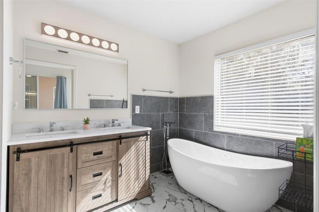 9 SAINT ANDREWS COURT, Palm Coast, FL 32137