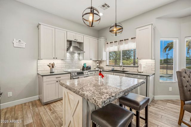 38253 N 3RD Street, Phoenix, AZ 85086