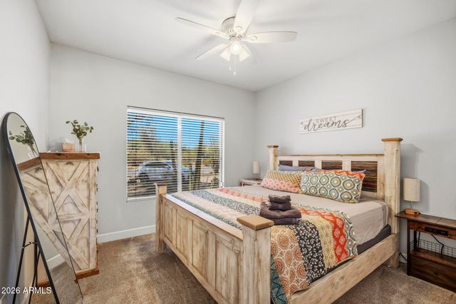 38253 N 3RD Street, Phoenix, AZ 85086