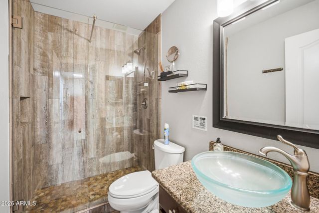 38253 N 3RD Street, Phoenix, AZ 85086