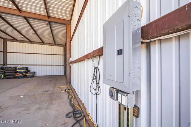 38253 N 3RD Street, Phoenix, AZ 85086