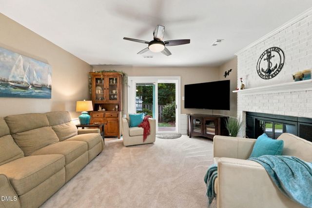 6412 Meadow View Drive, Raleigh, NC 27609