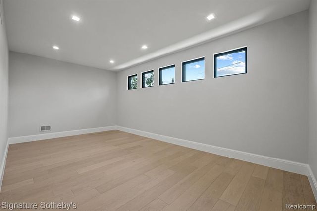 1541 Shipman Boulevard, Birmingham, MI 48009