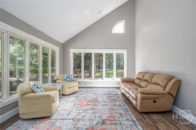 22 Monastery Road, Savannah, GA 31411