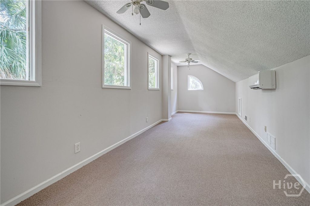 Image 25 of property listing at 22 Monastery Road, Savannah, GA 31411