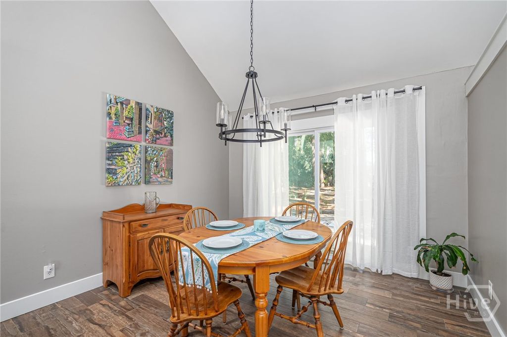 Image 9 of property listing at 22 Monastery Road, Savannah, GA 31411