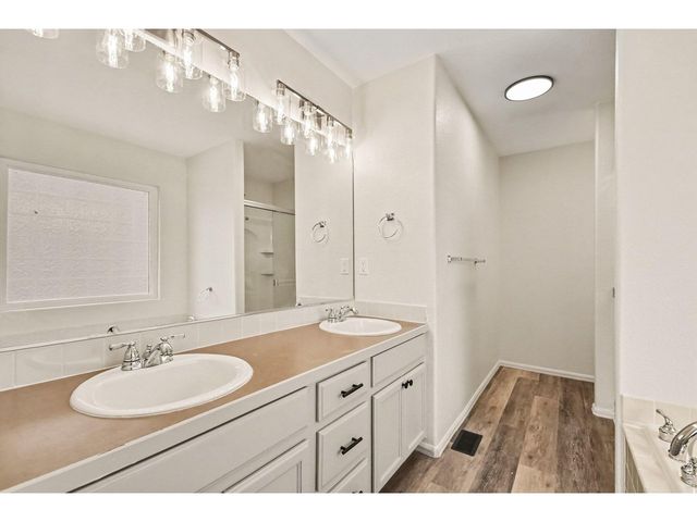 2521 Thoreau Dr, Fort Collins, CO 80524