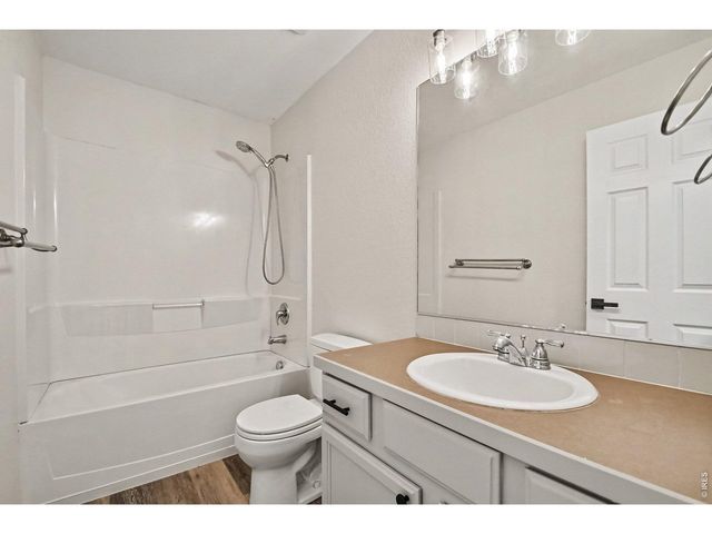 2521 Thoreau Dr, Fort Collins, CO 80524