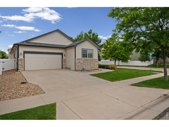 2521 Thoreau Dr, Fort Collins, CO 80524