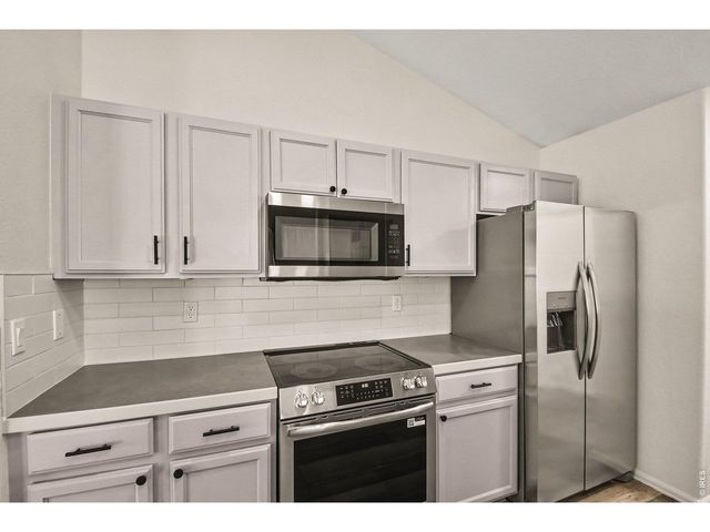 2521 Thoreau Dr, Fort Collins, CO 80524