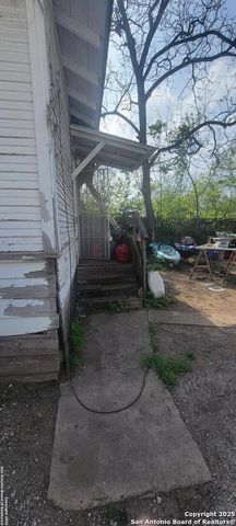 531 Cooper, San Antonio, TX 78210