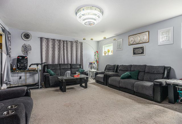 202 Beymoure Street, Kalamazoo, MI 49009