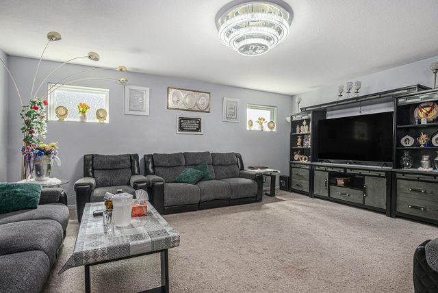 202 Beymoure Street, Kalamazoo, MI 49009