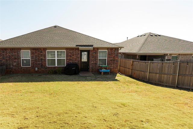 609 Audrey Drive, Tuttle, OK 73089