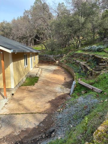 20341 Midland Dr., Sonora, CA 95370