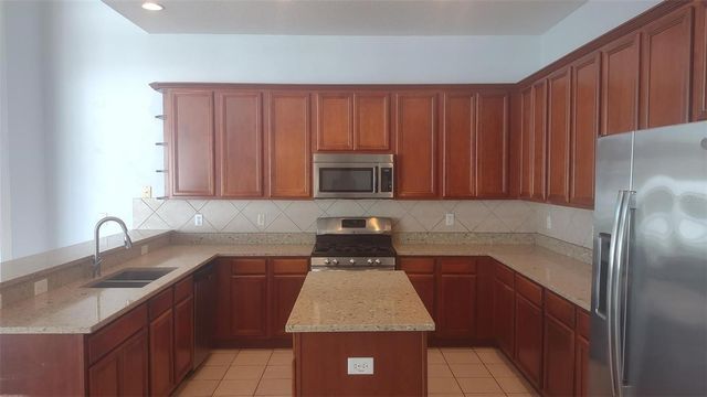 18309 EASTWYCK DRIVE, Tampa, FL 33647