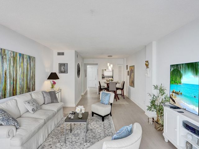 1850 S Ocean Blvd Apt 605, Pompano Beach, FL 33062