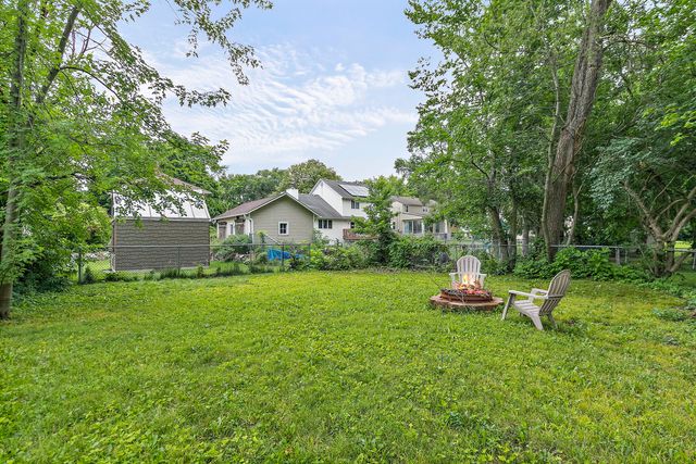 845 N 10th Street, Dekalb, IL 60115