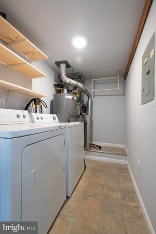 12 SUMMIT CT, Clementon, NJ 08021