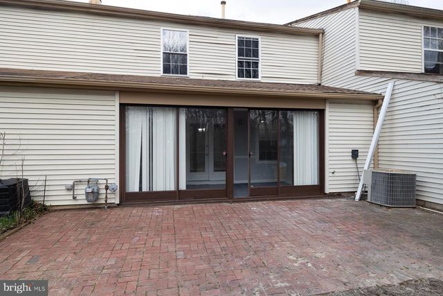 12 SUMMIT CT, Clementon, NJ 08021