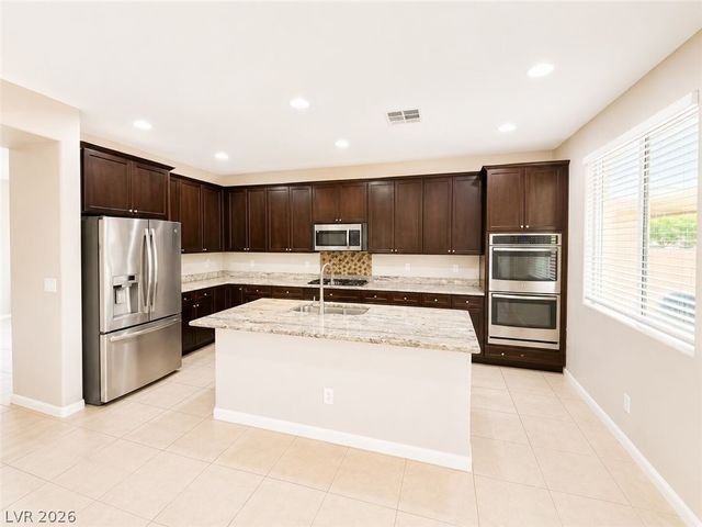 2716 Graceful Grove Avenue, North Las Vegas, NV 89032
