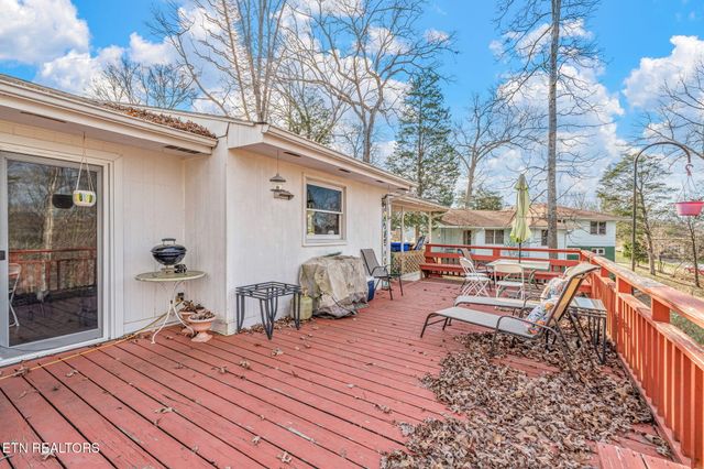 129 Cumberland View Drive, Oak Ridge, TN 37830