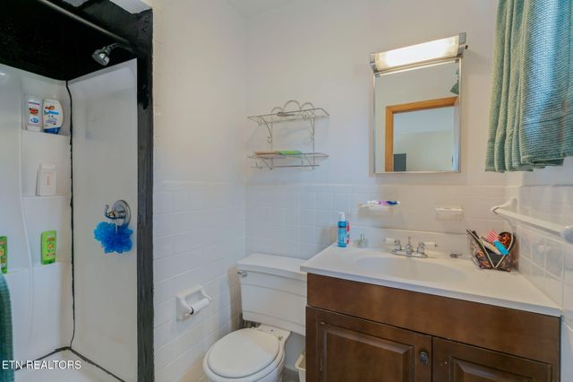 129 Cumberland View Drive, Oak Ridge, TN 37830