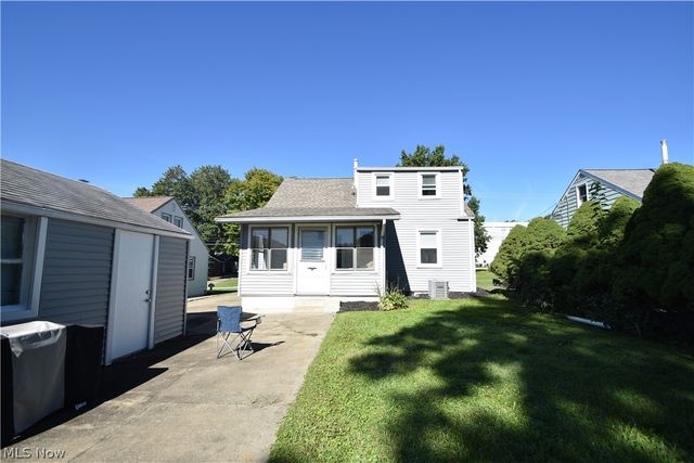 616 Poland Avenue, Struthers, OH 44471