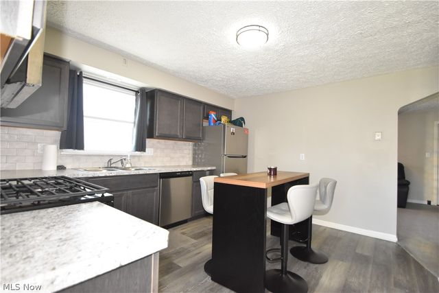 616 Poland Avenue, Struthers, OH 44471