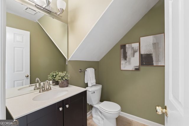 597 Saint James Walk SE, Marietta, GA 30067