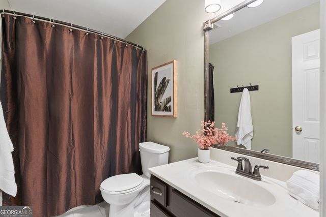 597 Saint James Walk SE, Marietta, GA 30067