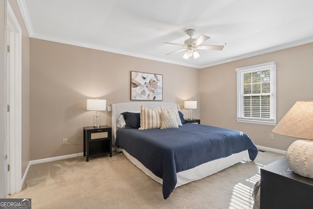 597 Saint James Walk SE, Marietta, GA 30067