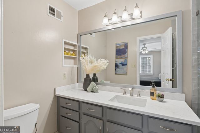 597 Saint James Walk SE, Marietta, GA 30067