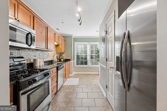 597 Saint James Walk SE, Marietta, GA 30067
