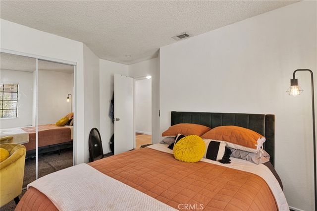 13577 Buena Vista Drive, Hesperia, CA 92344