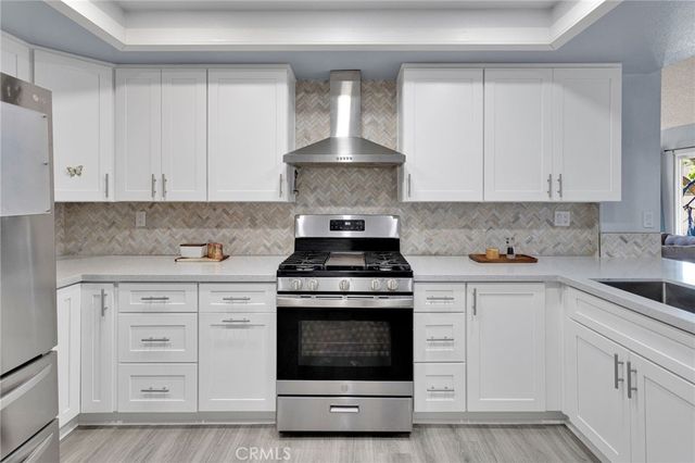 13577 Buena Vista Drive, Hesperia, CA 92344