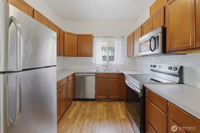 3734 E I Street, Tacoma, WA 98404