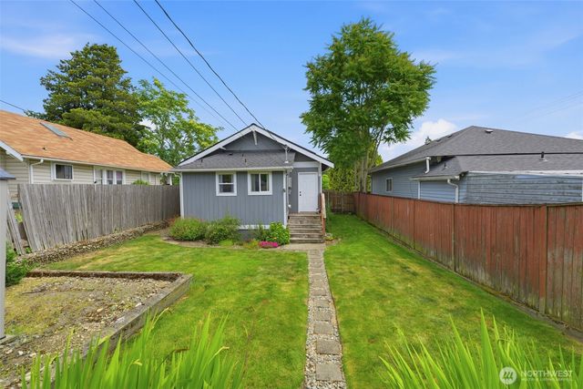3734 E I Street, Tacoma, WA 98404