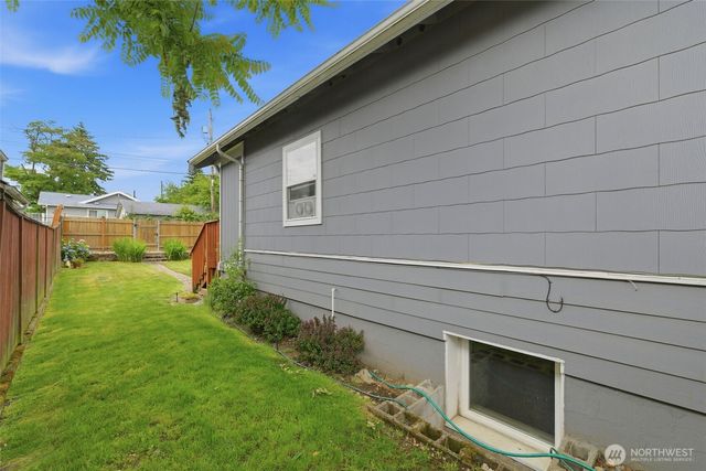 3734 E I Street, Tacoma, WA 98404