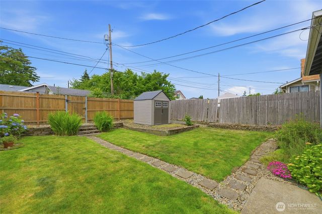 3734 E I Street, Tacoma, WA 98404