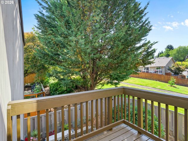 11641 Se FLAVEL St, Portland, OR 97266