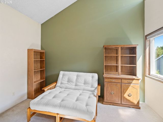 11641 Se FLAVEL St, Portland, OR 97266