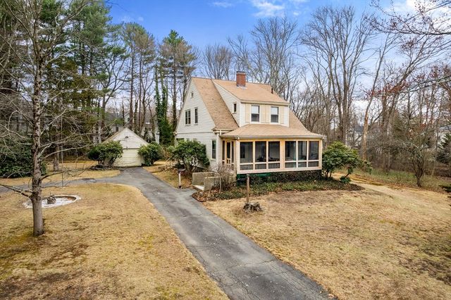 53 Elmwood Rd, Wellesley, MA 02481