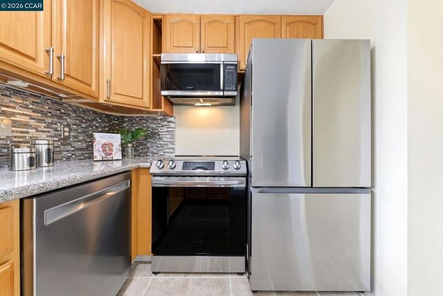 2443 Oliver Dr, Hayward, CA 94545