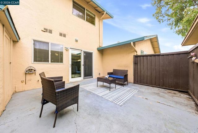 2443 Oliver Dr, Hayward, CA 94545